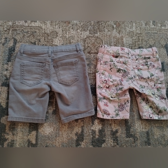 Girls Short Set - Picture 2 of 2